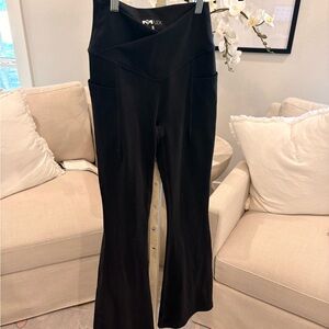 POPFLEX Black High-Rise Flare Leggings with Side Pockets